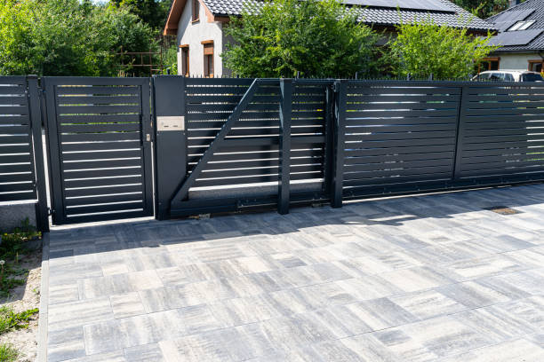 Best Driveway Resurfacing Pavers  in Rockton, IL
